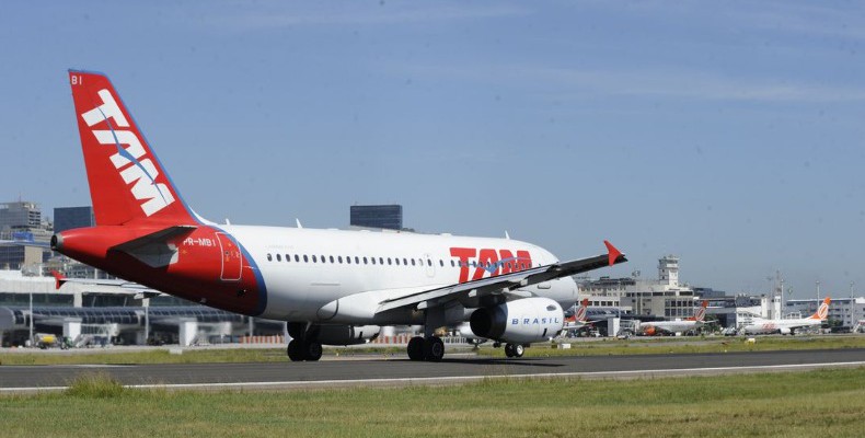 aviao_aeroporto_790x505_24082019114336